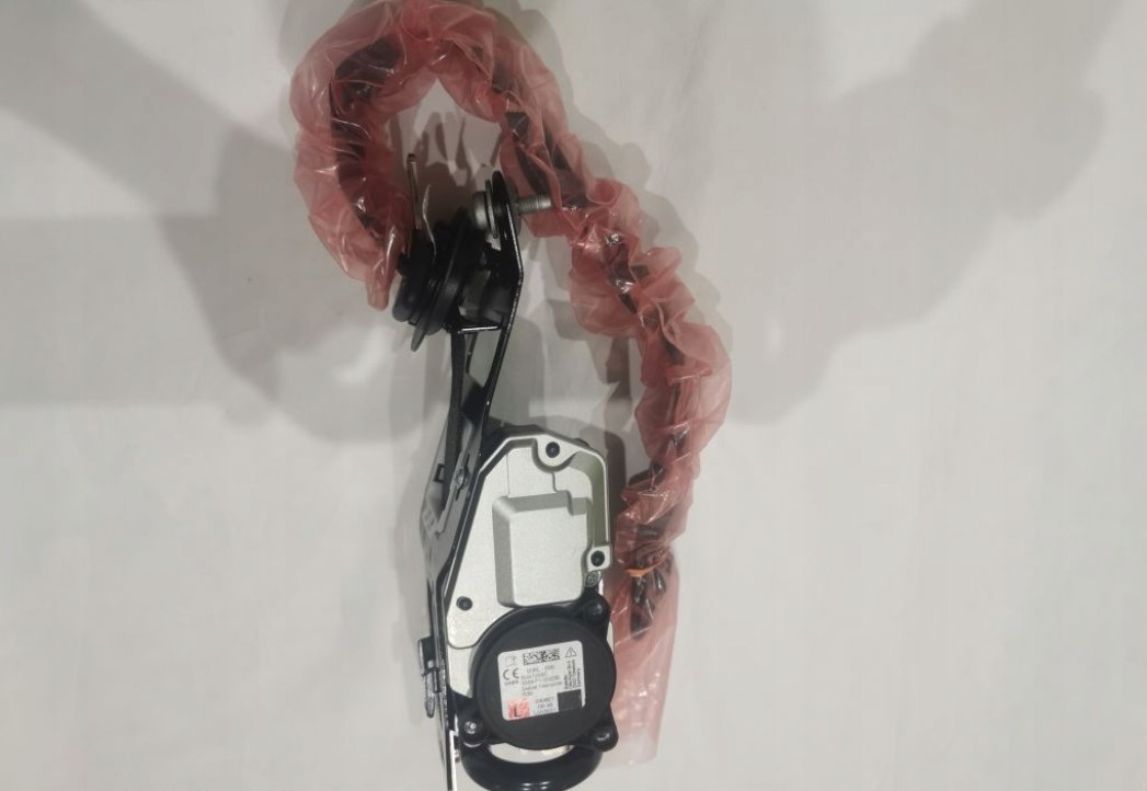 Mercedes A205 860 7700