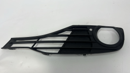 BMW 3 F30 F35 F31 2013 Przód strona lewa Krata halogenu numer kat...