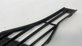 BMW 3 F30 F35 F31 2013 Przód strona prawa Krata halogenu numer kat...