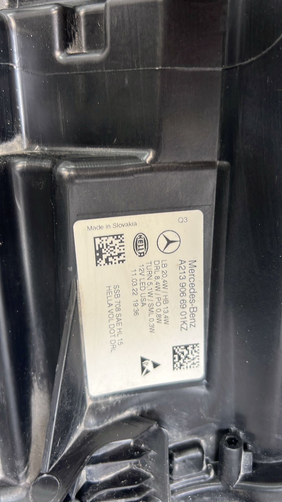 Mercedes 2139066901