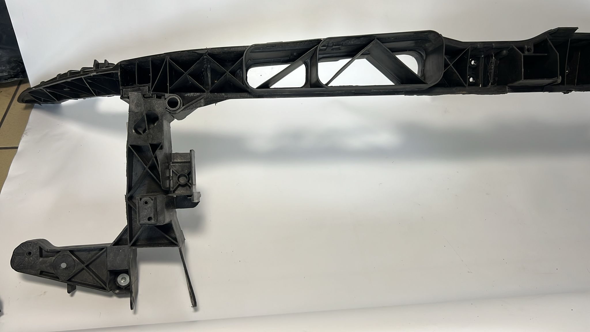 Mercedes I000629