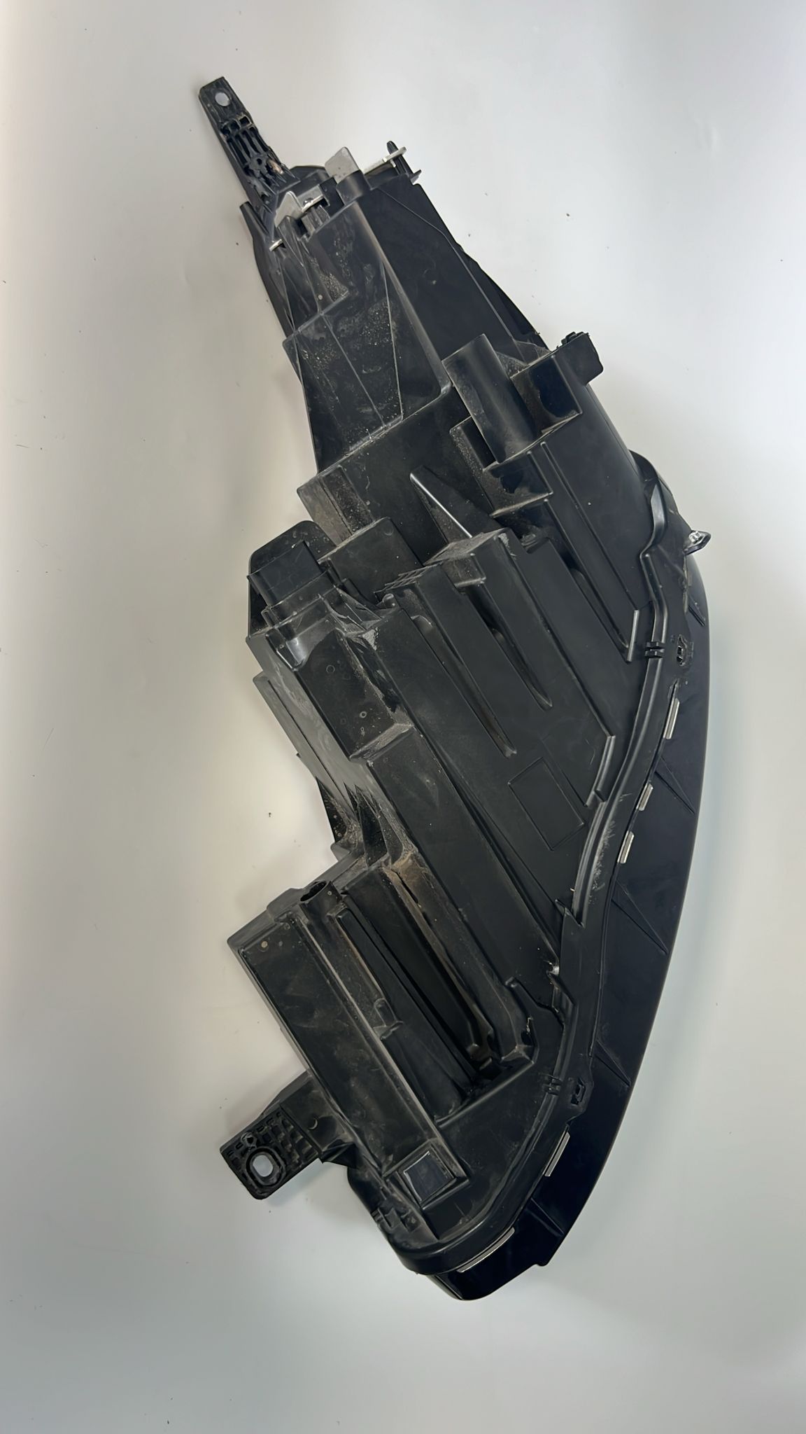 FORD PJ6B13E014