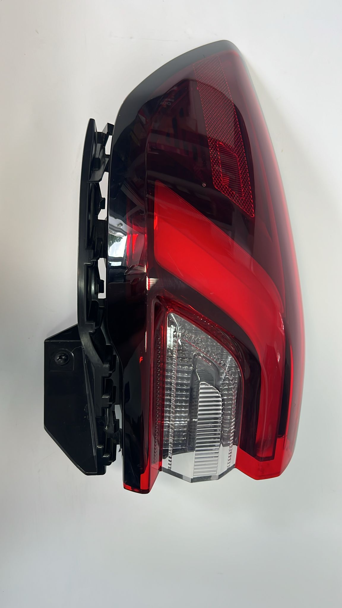 FORD PJ6B-13405-AC