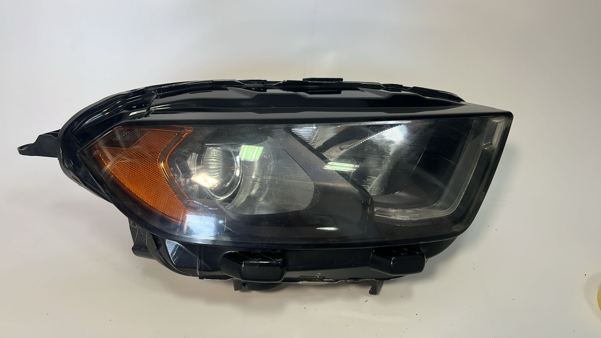 FORD GN15-13W029-FT