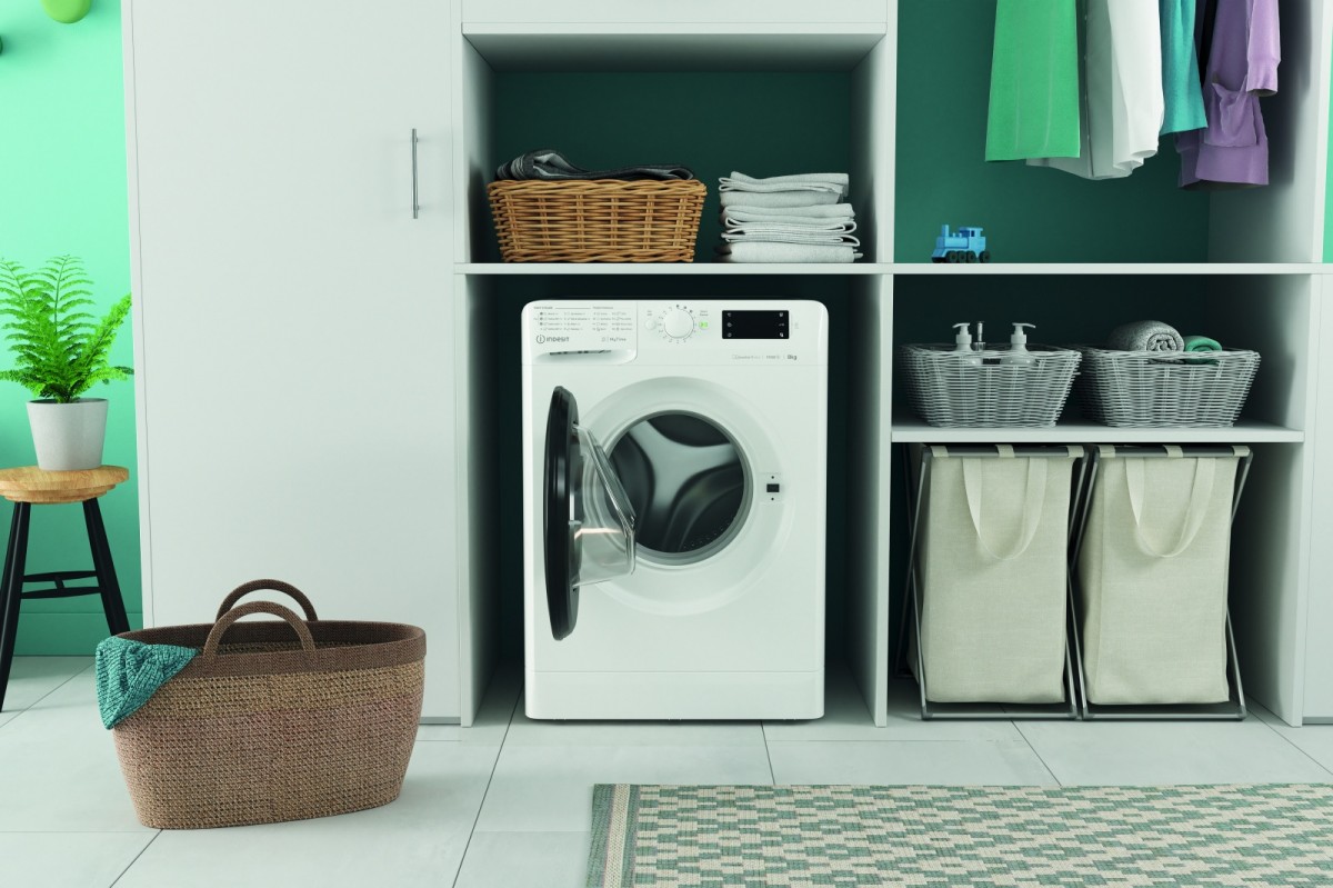 Indesit HWINDRFS81495WK