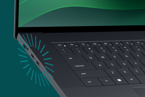 Zbliżenie na notebook Dell Pro Precision&nbsp;16 z&nbsp;serii&nbsp;7 z&nbsp;wyr&oacute;żnionymi portami z&nbsp;boku.