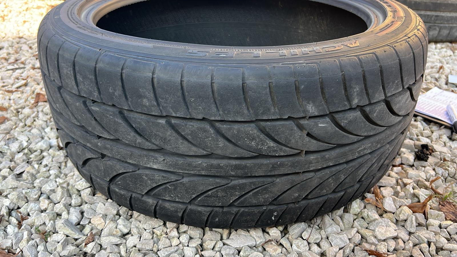 achilles art sport 245/40ZR19 m S wielosezonowa rok 2021. Bieżnik...