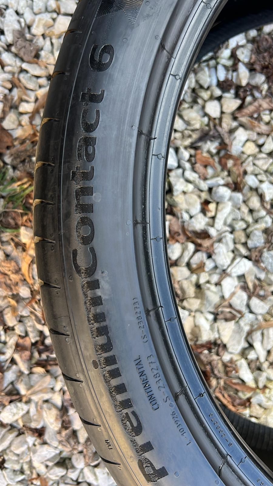 OPONA continental premium contact 6 .245/40r21 100y rok 2022 Bieżnik...