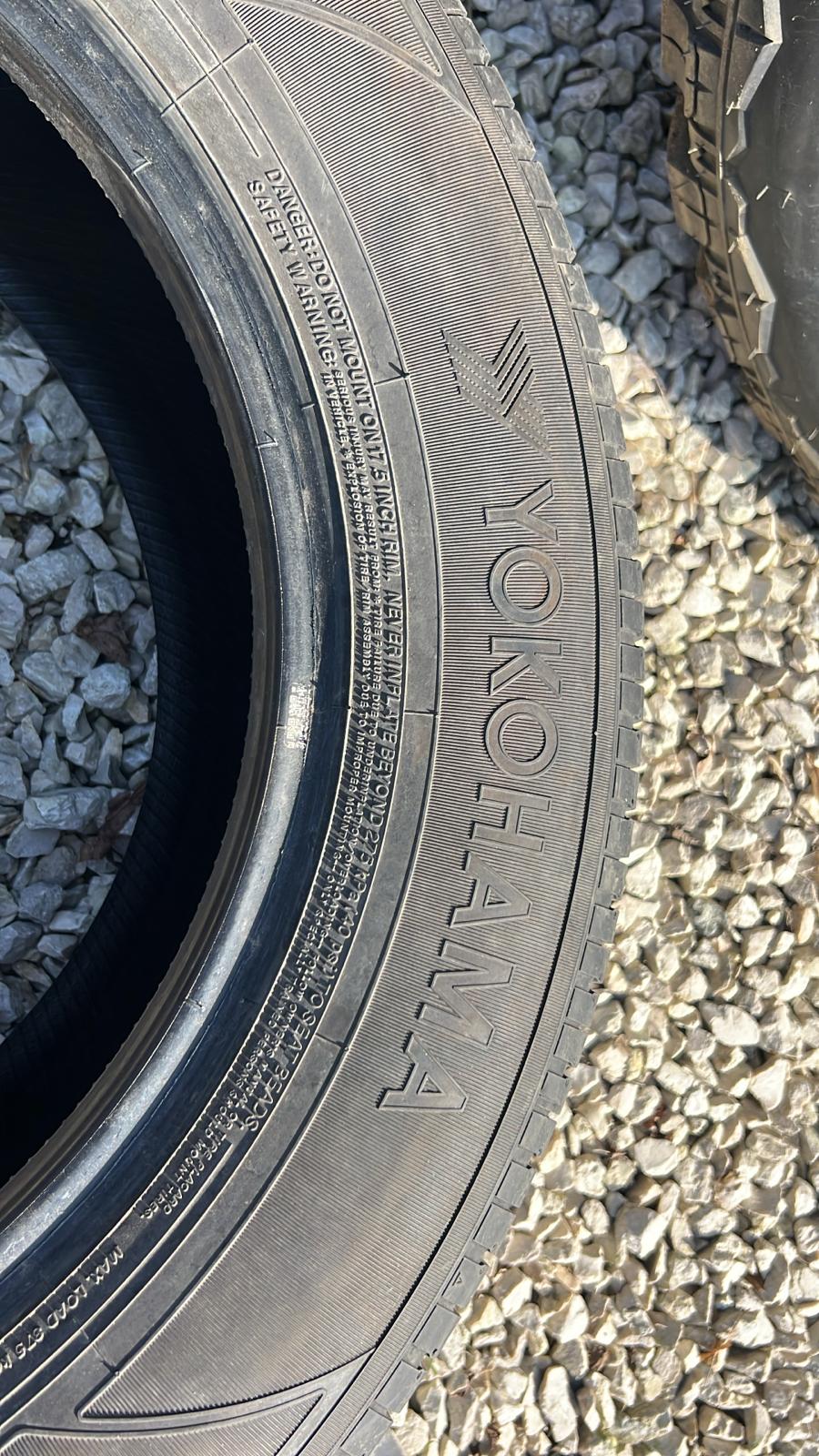 opona yokohama Bluearth s34 m s 235/65r17 103T rok 2023 Bieżnik...