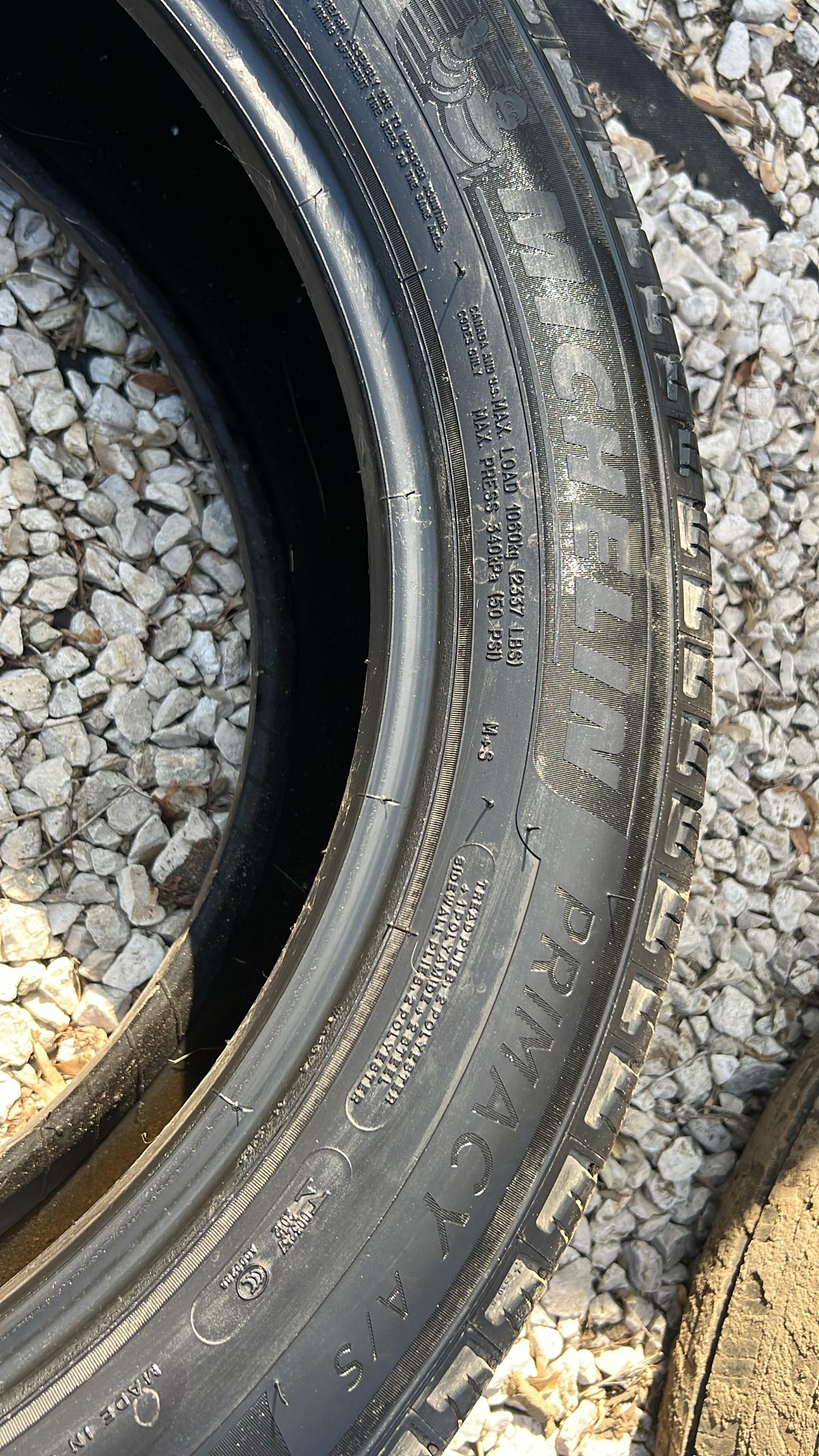opona michelin primacy a/s m S 255/55R20 rok 2021 Bieżnik od znacznika...